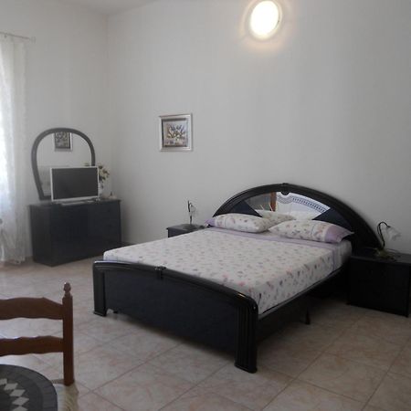 Guest House Efisio อาลเกโร ภายนอก รูปภาพ